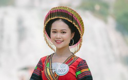 Người đẹp du lịch non nước Cao Bằng khoe sắc trong trang phục dân tộc
