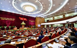 Ngày làm việc thứ 3, Hội nghị Trung ương 11: Thủ tướng Nguyễn Xuân Phúc điều hành phiên họp