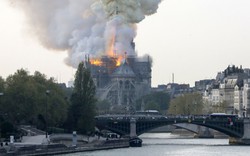 Đám cháy đã phá hủy Nhà thờ Đức Bà ở Paris: Nơi đây từng là biểu tượng của sự bình yên của cả nước Pháp