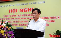 Nhìn lại 5 năm thực hiện Nghị quyết số 33 về xây dựng và phát triển văn hoá, con người Việt Nam