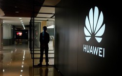 Bị Mỹ đẩy ra xa, Huawei 