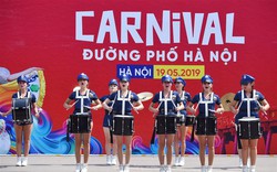 Carnival đường phố khuấy động phố đi bộ Hồ Gươm nhân kỷ niệm “20 năm Thành phố Vì hòa bình”