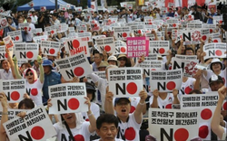 Cuộc chiến thương mại Nhật-Hàn: Chưa có ánh sáng cuối đường hầm