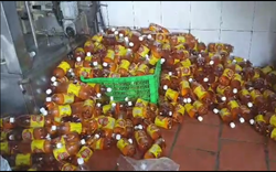 Hà Nội: Phát hiện hàng chục keng bia 'nhái' thương hiệu nổi tiếng tại Công ty TNHH Đại Việt Châu Á
