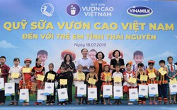 Quỹ sữa Vươn Cao Việt Nam:
Nỗ lực vì sứ mệnh: “Để mọi trẻ em đều được uống sữa mỗi ngày”