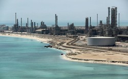 Tấn công cơ sở dầu Saudi: Sức mạnh vùng Vịnh nghiêng sang Nga