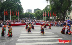 Hà Nội: yêu cầu khẩn trương có phương án khắc phục tình trạng bán hàng rong, dắt động vật vào phố đi bộ