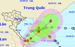 Hai áp thấp nhiệt đới cùng xuất hiện trên Biển Đông, hướng đi liên tục thay đổi