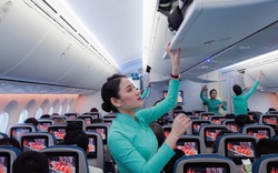 Một hành khách bỏ quên điện thoại Iphone XS và hàng trăm triệu đồng trên máy bay được trả lại
