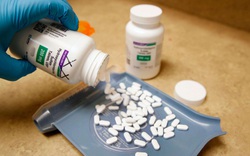 Đại dịch Covid-19 gây thiếu hụt nguồn cung nhiều loại thuốc ở Mỹ