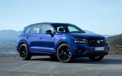 Ra mắt Volkswagen Touareg R - Bản hiệu suất cao của SUV 5 chỗ đang bán ở Việt Nam