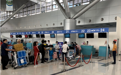 Vietnam Airlines vận chuyển miễn phí gần 600 khách hết hạn cách ly về Hà Nội và Tp. Hồ Chí Minh
