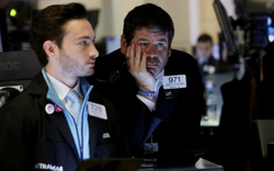 Phố Wall xem trực tiếp bóng đá kèo nhà cáiìm sâu trong biển lửa, Dow Jones lần đầu tiên đóng cửa dưới 20.000 để kể từ năm 2017, thị trường lại bị 'ngắt điện' khi giảm quá sâu