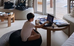 Subeo học online khi đi du lịch cùng Hồ Ngọc Hà và Kim Lý ở Maldives