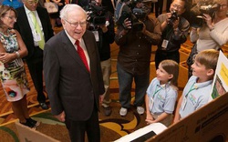 Tỷ phú Warren Buffett: Chờ con lớn mới dạy về tiền bạc là quá muộn, áp dụng các kèo nhà cái trực tiếp euro học tài chính sớm, trẻ có tương lai thành công