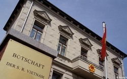 Thông tin chính thức vụ Đức điều tra đường dây đưa người Việt nhập cảnh trái phép