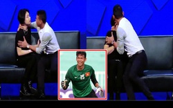 Tranh cãi về hành động cựu thủ môn cưỡng hôn Quang Trung trên sóng truyền hình