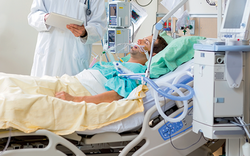 Phó Thủ tướng chỉ đạo Bộ Y tế đề xuất số lượng máy thở cần phải bổ sung 