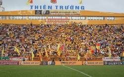 Trận đấu giữa Nam Định và HAGL sẽ được phép bán một nửa số vé đón khán giả