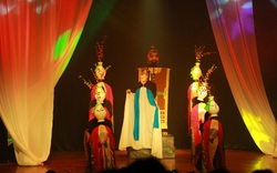 Múa rối “Thân phận nàng Kiều” trên sân khấu Nhà hát Lớn Hà Nội