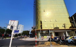 Hai tòa nhà ốp kính vàng phản quang: Phải tháo dỡ và làm theo giấy phép, đúng với phương án kiến trúc như ban đầu