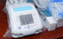 Ngành Y tế Quảng Nam được tặng 08 máy thở hỗ trợ công tác điều trị bệnh nhân Covid-19