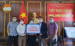 Trao tặng bệnh viện tuyến đầu ở Quảng Nam 1 tỷ đồng phục vụ công tác điều trị bệnh nhân Covid-19