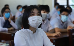 Hàng nghìn học sinh ở Đà Nẵng bắt đầu trở lại trường học 