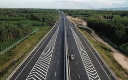 Chuẩn bị khởi công đồng loạt 3 đoạn dự án cao tốc Bắc - Nam bằng vốn ngân sách