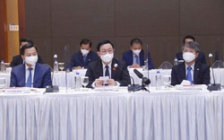 Chủ tịch Quốc hội dự Tọa đàm với các Tập đoàn lớn của Hàn Quốc