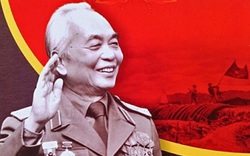 Đại tướng Võ Nguyên Giáp, thiên tài quân sự, nhà lãnh đạo có uy tín lớn, tấm gương ngời sáng về đạo đức cách mạng*