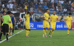 CLB Nam Định nhận án phạt do hành vi trì hoãn trận đấu