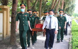 Đón 16 hài cốt liệt sĩ quân tình nguyện, chuyên gia Việt Nam về đất Mẹ