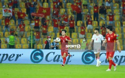 HLV tuyển UAE bất ngờ khi Việt Nam chơi thăng hoa quãng thời gian cuối trận