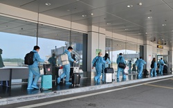 Hai chuyến bay chở 345 khách có “Hộ chiếu vắc xin” từ Mỹ hạ cánh tại sân bay Vân Đồn