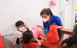 Nestlé Việt Nam trao tặng quà cho thiếu nhi bị ảnh hưởng bởi đại dịch Covid-19

