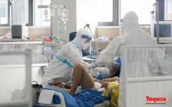 Hà Nội: Cận cảnh khu điều trị ca nặng tại Bệnh viện điều trị COVID-19 