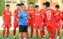 Ba tuyển thủ Việt Nam vắng mặt đợt tập trung của đội tuyển do dính COVID-19