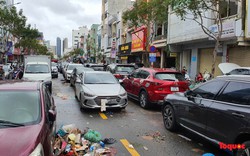 Hình ảnh xe ô tô chết máy nằm la liệt trên phố ở Đà Nẵng