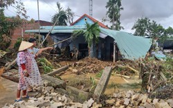 Ngập lụt lịch sử ở Đà Nẵng: Nạn nhân kể lại hai giờ đồng hồ đối diện tử thần