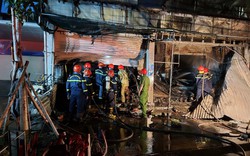 Thừa Thiên Huế: Cửa hàng cháy trong đêm, thiệt hại ước tính cả tỷ đồng