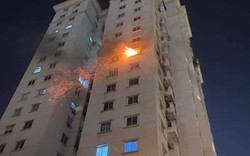 Cháy lớn tại căn hộ chung cư quận Tây Hồ, nhiều người an toàn thoát nạn