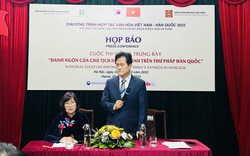 100 thí sinh thi viết ''Danh ngôn của Chủ tịch Hồ Chí Minh trên thư pháp Hàn Quốc''