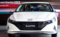 Chi tiết Hyundai Elantra 2023 thế hệ hoàn toàn mới tại đại lý