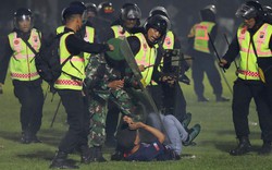 3 án phạt nặng chờ bóng đá Indonesia sau thảm kịch làm 125 người thiệt mạng