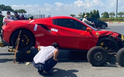 Ảnh: Hiện trường vụ siêu xe Ferrari va chạm với xe máy ở Hà Nội khiến 1 người tử vong