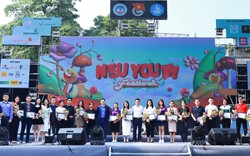 NEU Youth Festival 2022 thu hút hàng nghìn sinh viên tham dự