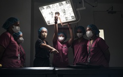 Câu chuyện thiếu hụt y tá và cuộc chiến nhân tài 'khốc liệt' toàn cầu
