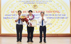 Hà Nội khen thưởng học sinh đoạt Á quân ''Đường lên đỉnh Olympia năm 2022''