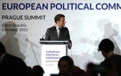 Tổng thống Pháp trở thành tâm điểm châu Âu với sáng kiến thượng đỉnh mới
